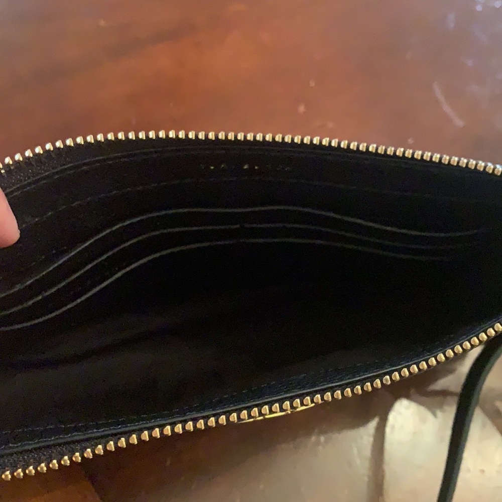 Brand new Tory Burch crossbody - Picture 6 of 8